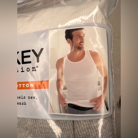 Jockey Generation Men's Tanks  3 Pk  Size Small  Chest 34-36” - Picture 5 of 9